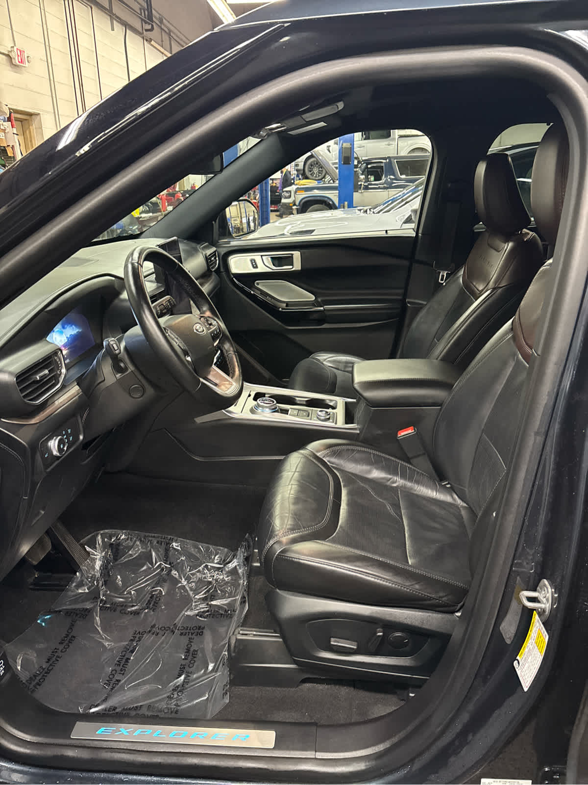 2022 Ford Explorer Platinum