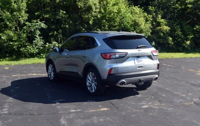2022 Ford Escape Titanium Hybrid