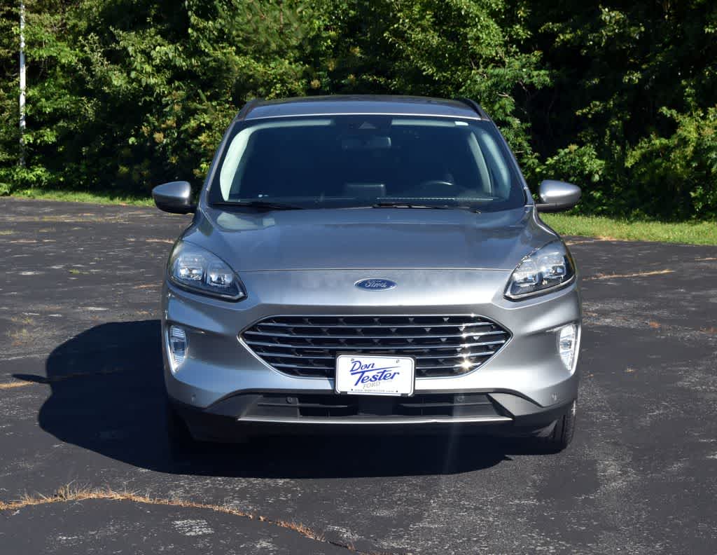 2022 Ford Escape Titanium Hybrid