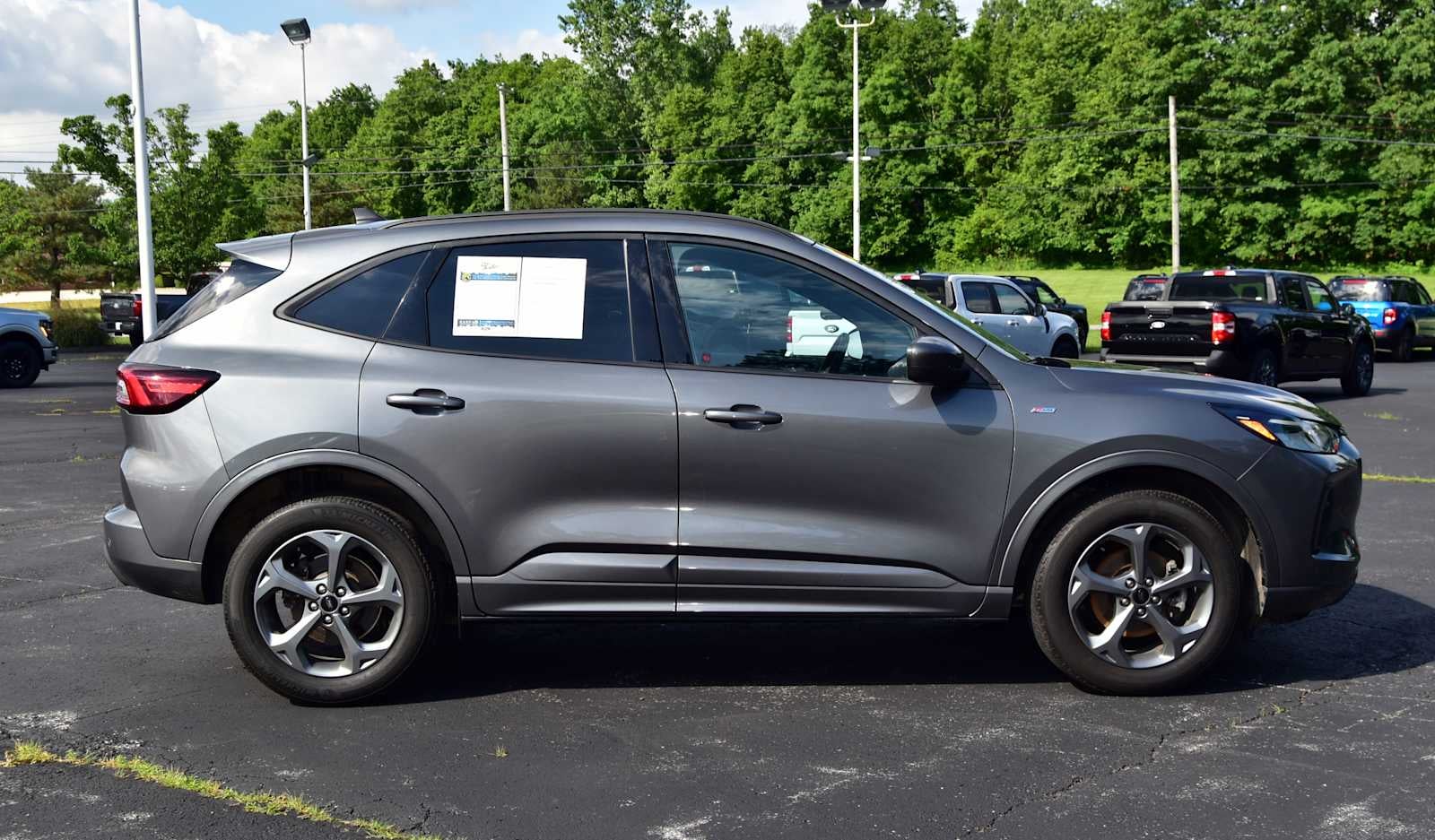 2023 Ford Escape ST-Line Select