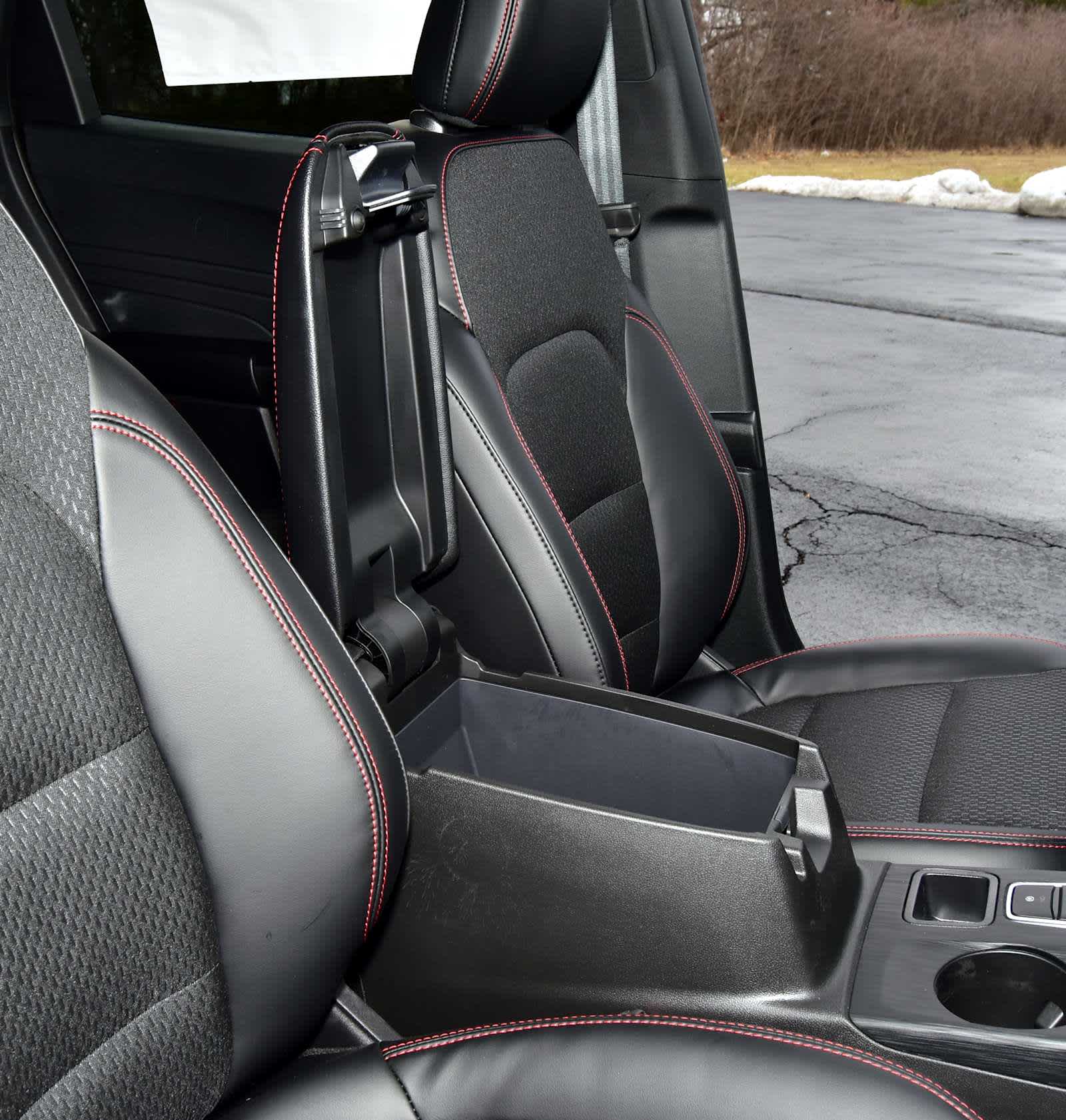 2026 Ford Escape ST-Line Select