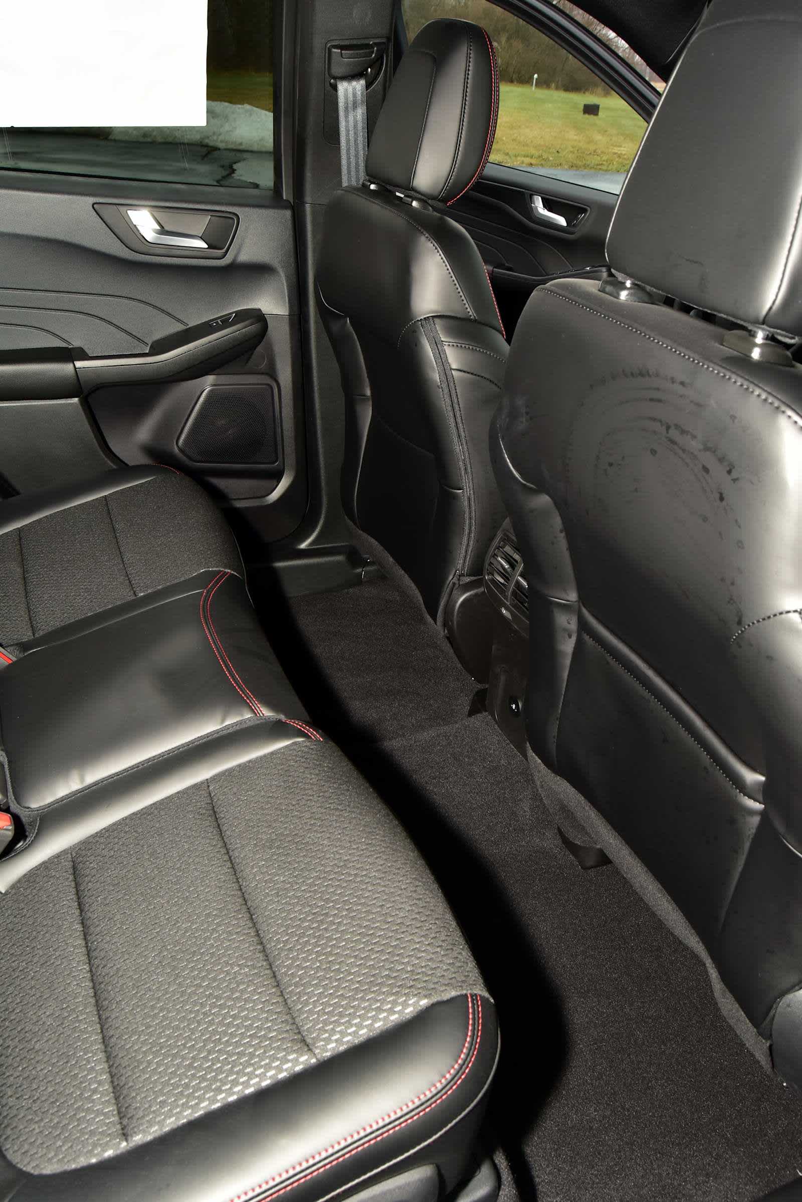 2026 Ford Escape ST-Line Select