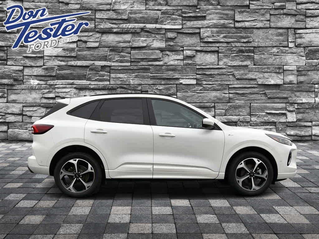 2023 Ford Escape ST-Line Elite