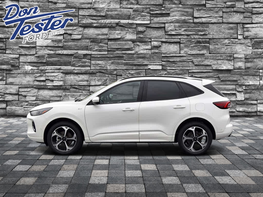 2023 Ford Escape ST-Line Elite