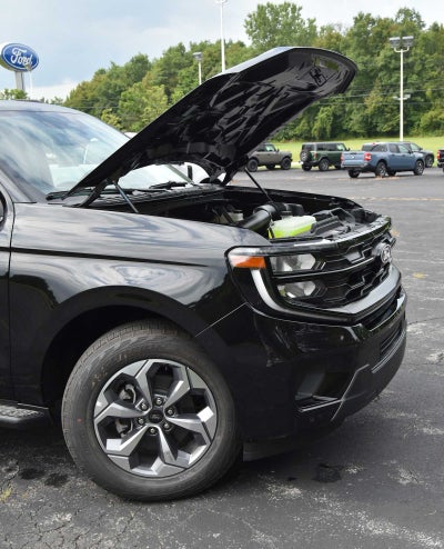 2027 Ford Expedition Max Active