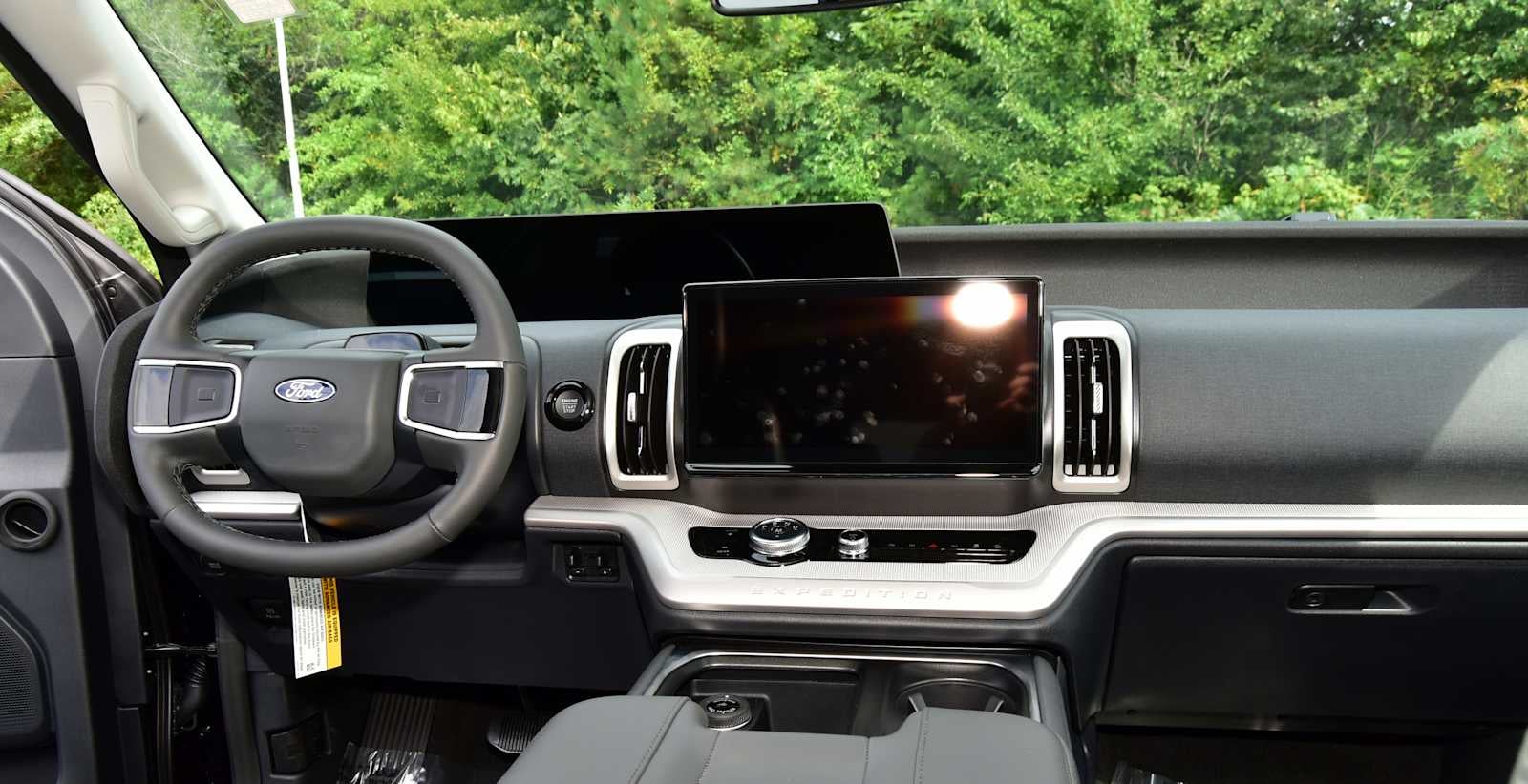 2027 Ford Expedition Max Active