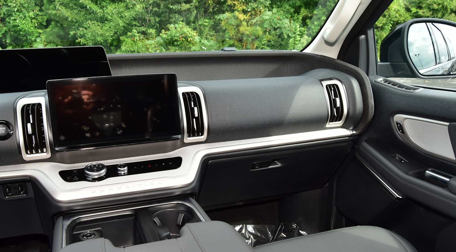 2027 Ford Expedition Max Active