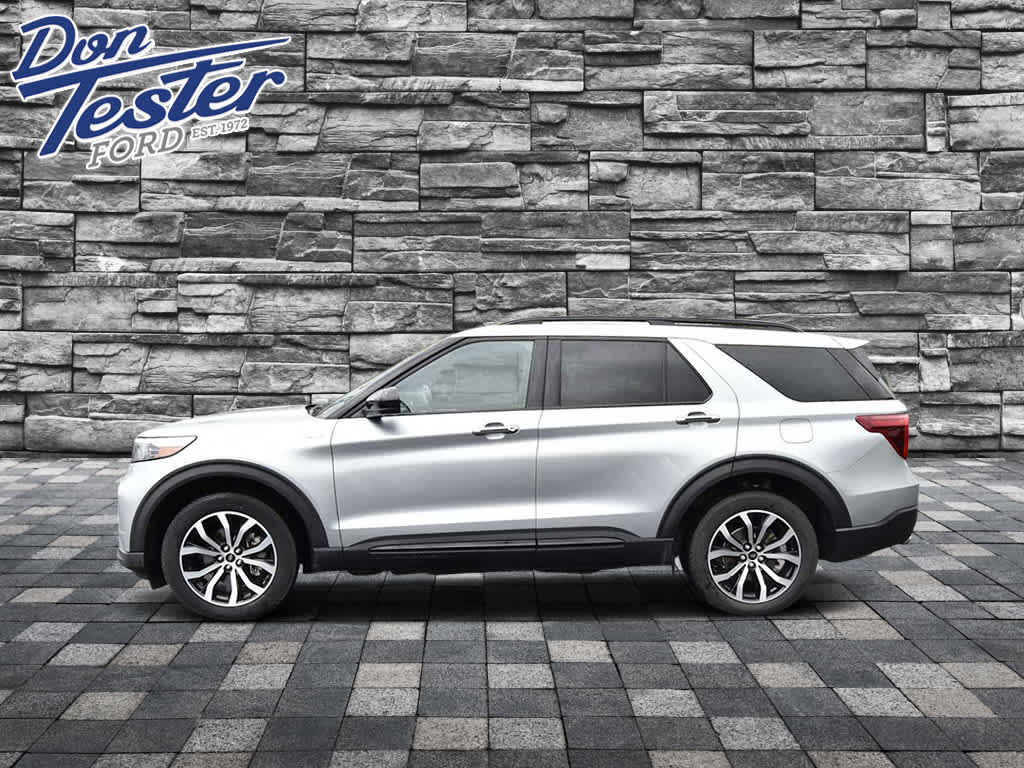 2023 Ford Explorer ST-Line