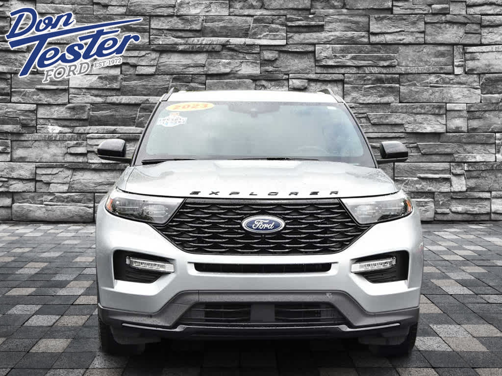 2023 Ford Explorer ST-Line