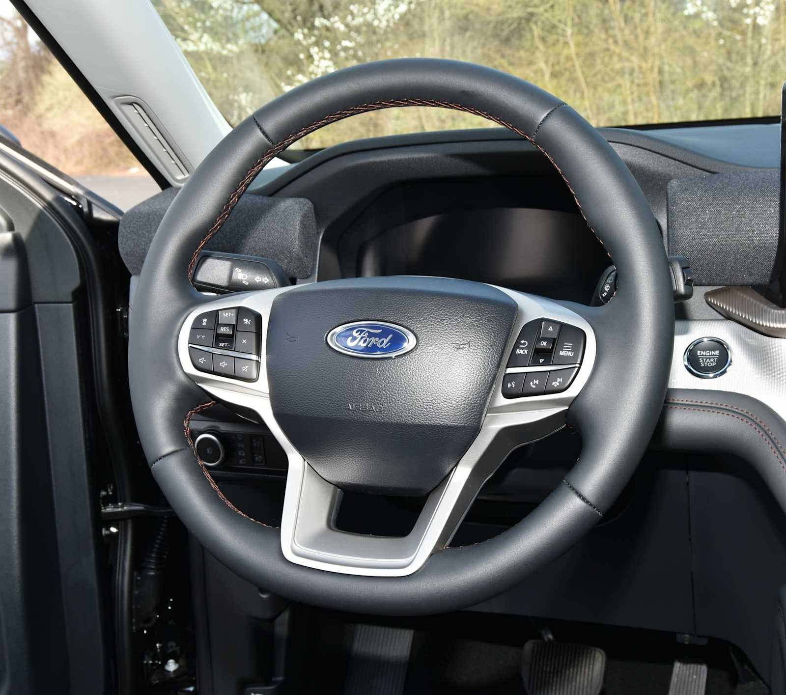 2026 Ford Explorer Active w/100A Pkg