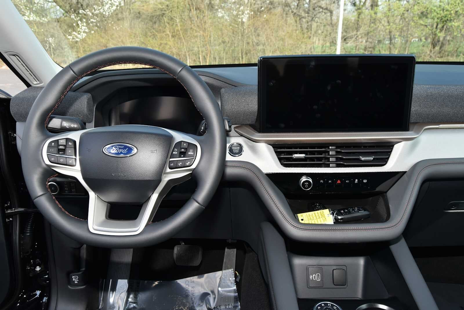 2026 Ford Explorer Active w/100A Pkg