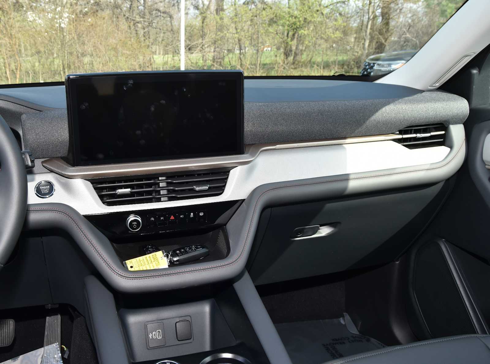 2026 Ford Explorer Active w/100A Pkg