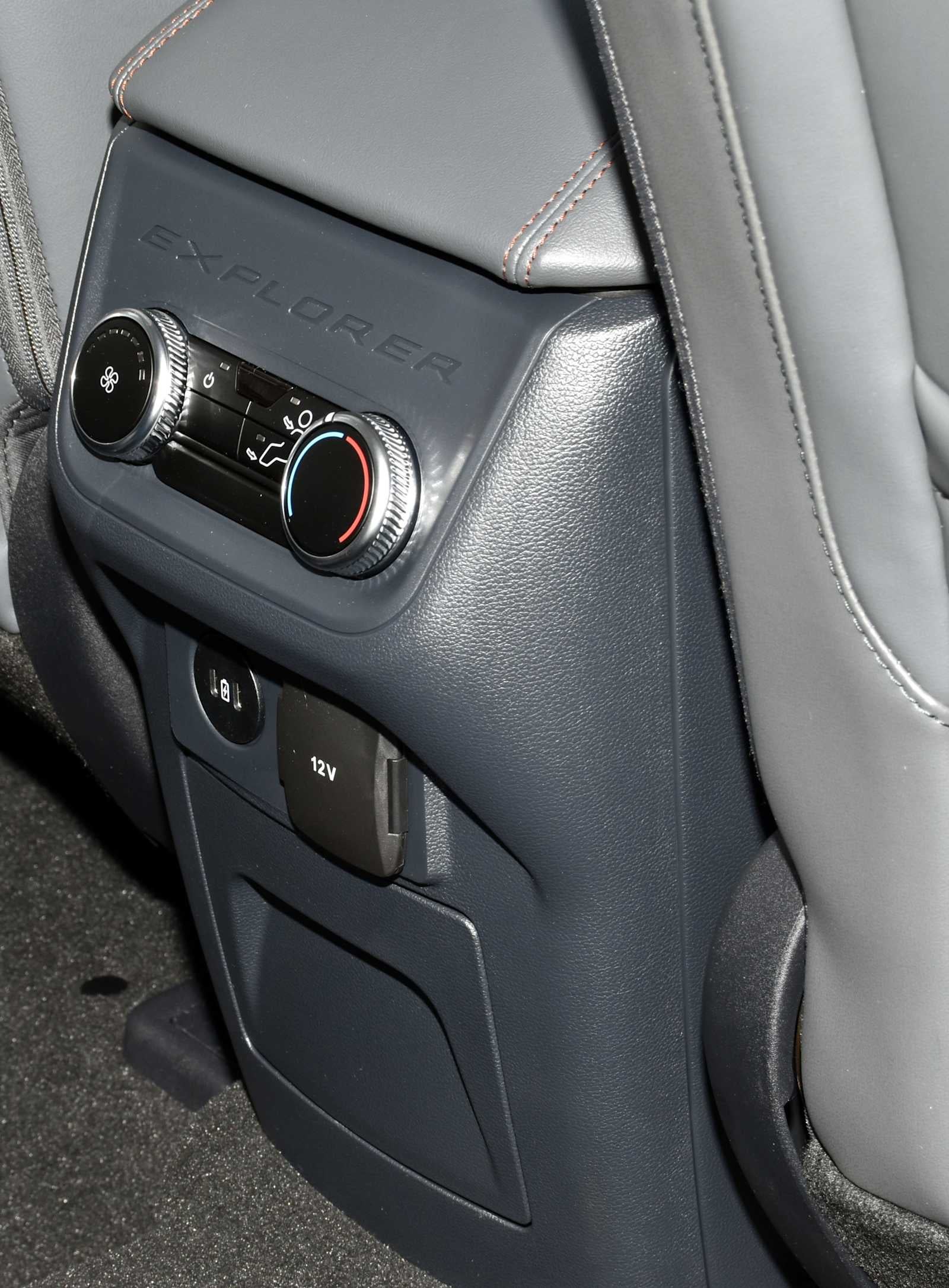 2026 Ford Explorer Active w/100A Pkg