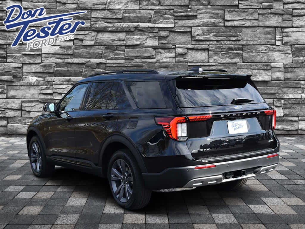 2026 Ford Explorer Active w/100A Pkg