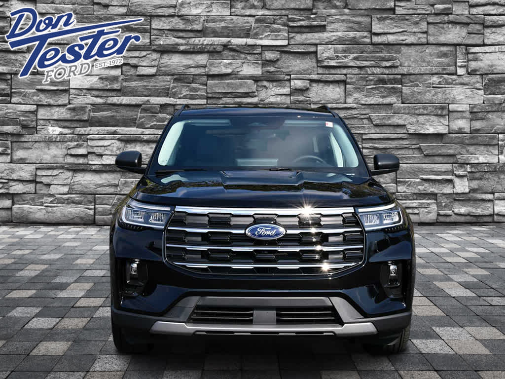 2026 Ford Explorer Active w/100A Pkg