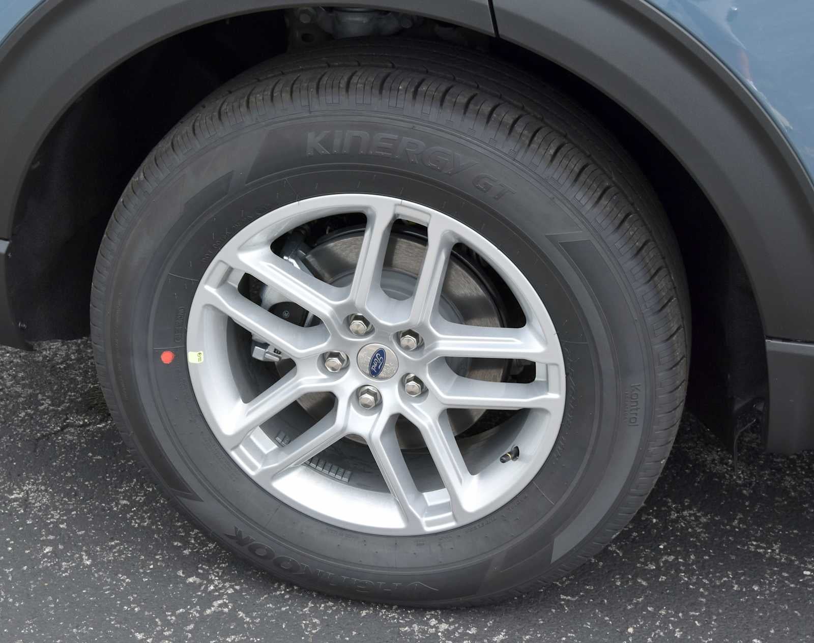 2027 Ford Explorer Active w/100A Pkg