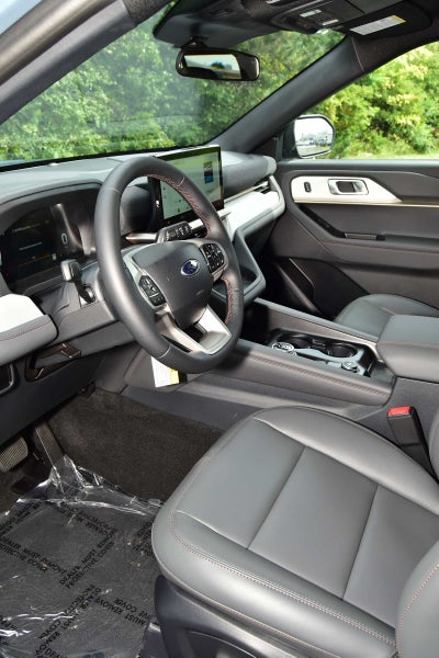 2027 Ford Explorer Active w/100A Pkg
