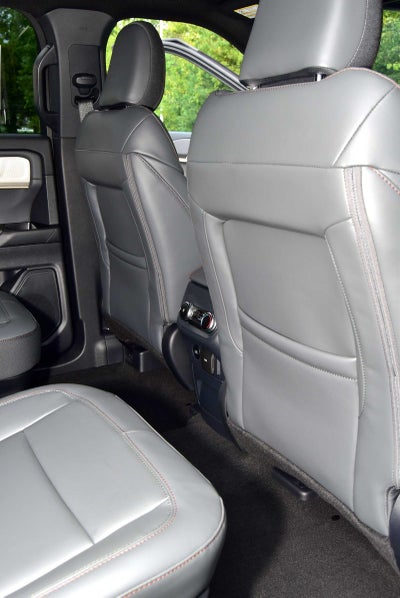 2027 Ford Explorer Active w/100A Pkg
