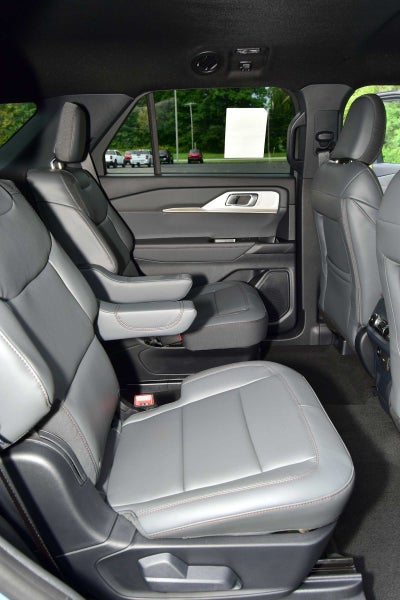 2027 Ford Explorer Active w/100A Pkg