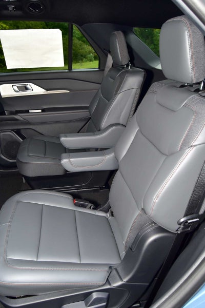 2027 Ford Explorer Active w/100A Pkg