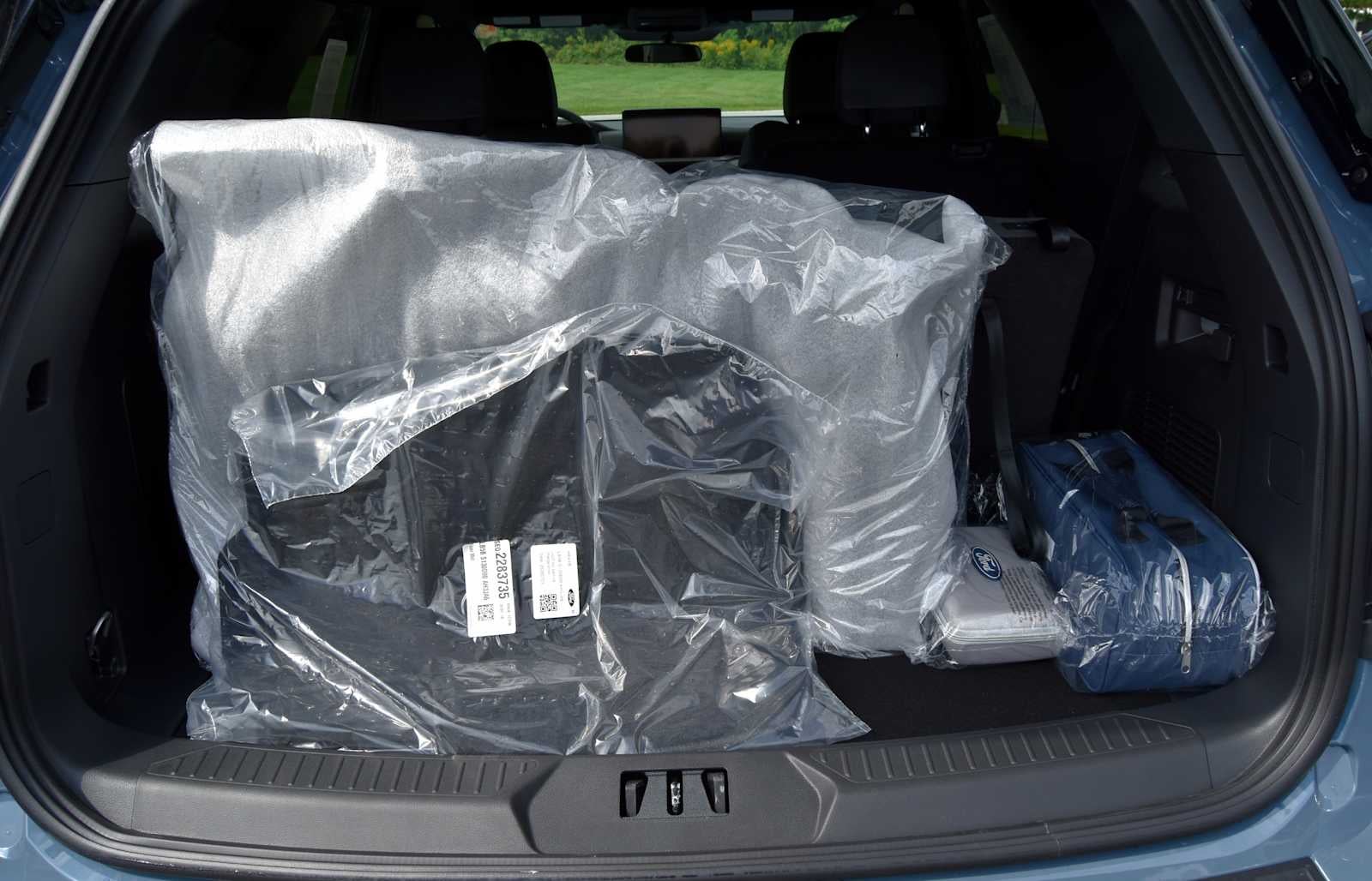 2027 Ford Explorer Active w/100A Pkg