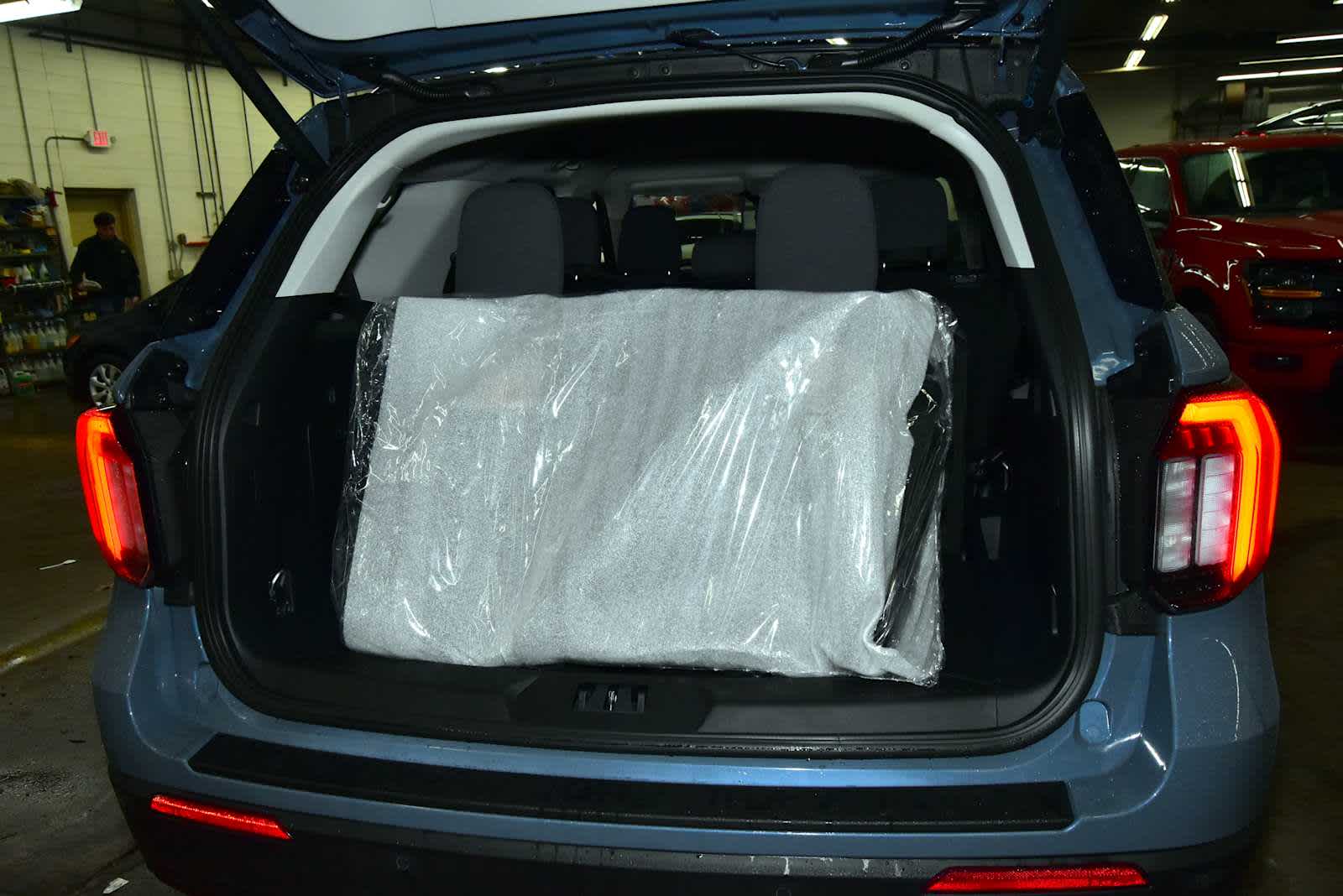 2026 Ford Explorer Active w/100A Pkg