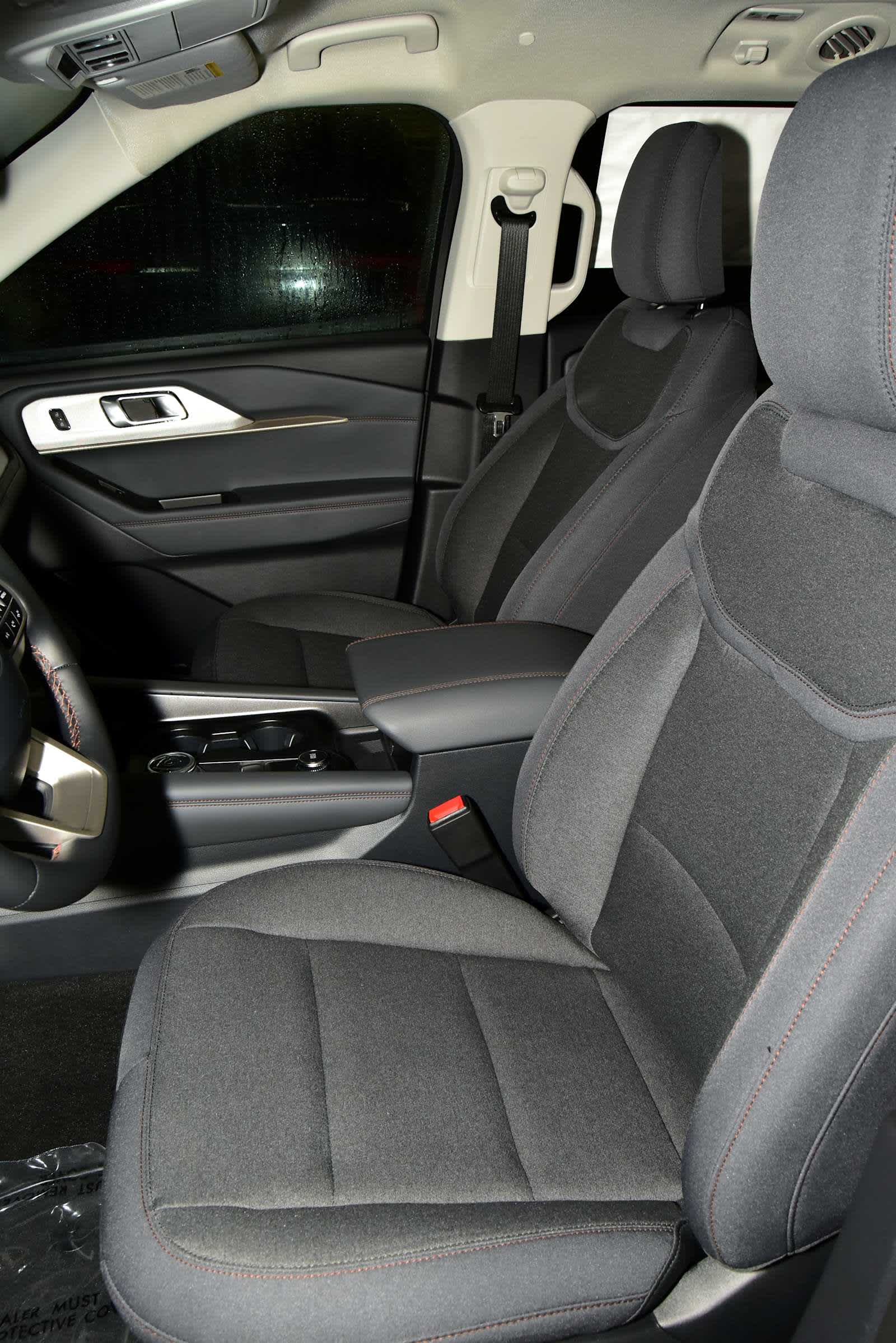 2026 Ford Explorer Active w/100A Pkg