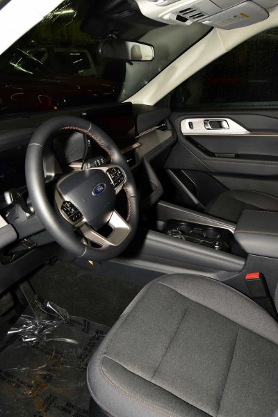 2026 Ford Explorer Active w/100A Pkg