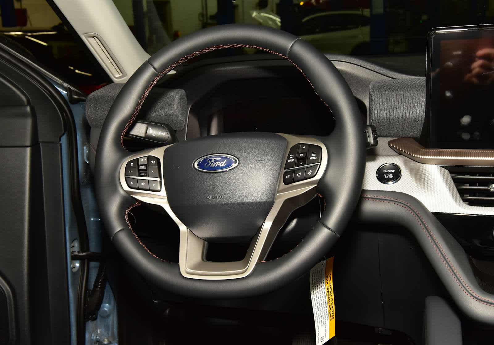 2026 Ford Explorer Active w/100A Pkg