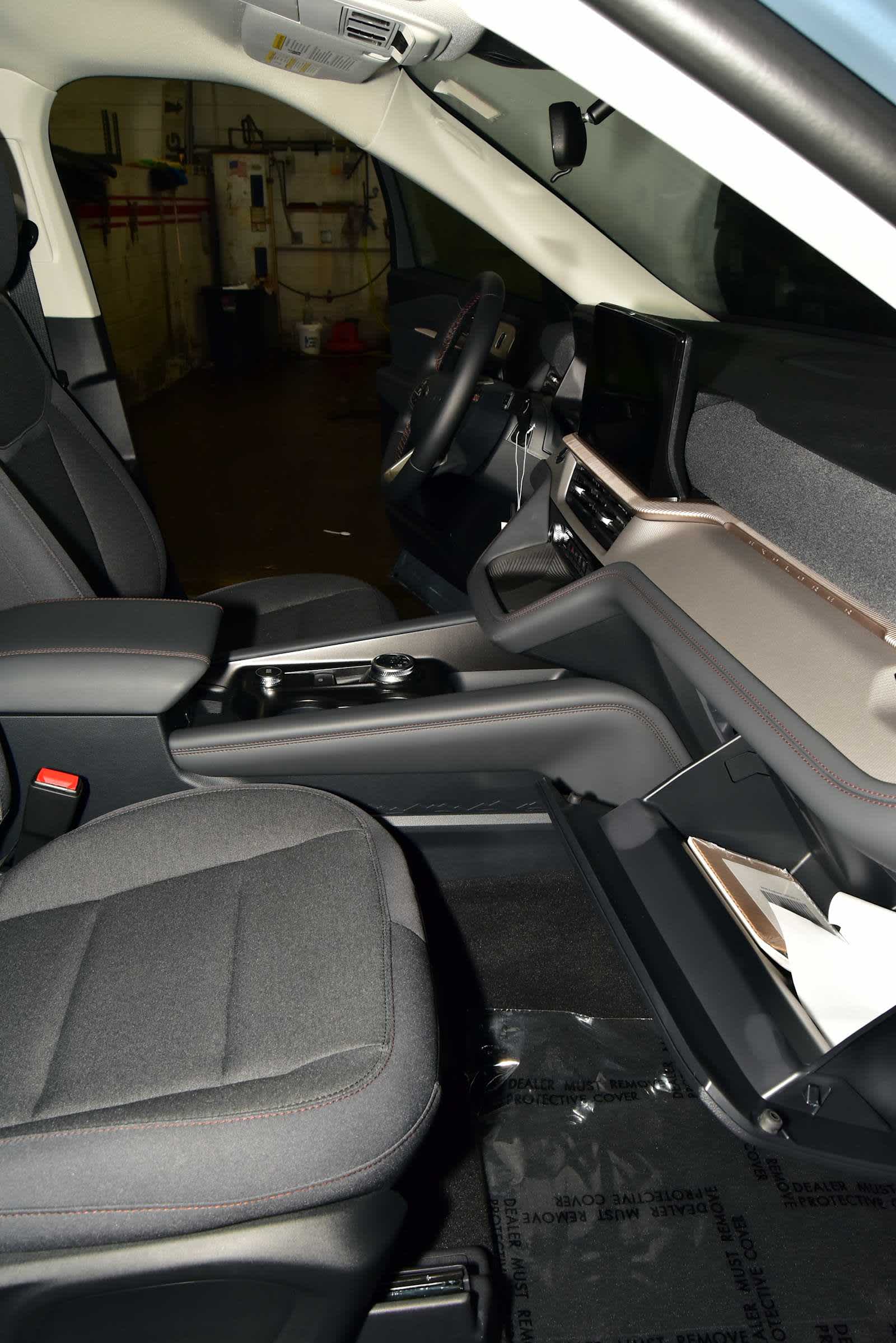 2026 Ford Explorer Active w/100A Pkg