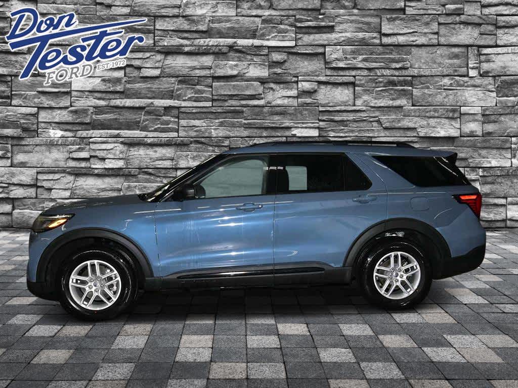 2026 Ford Explorer Active w/100A Pkg