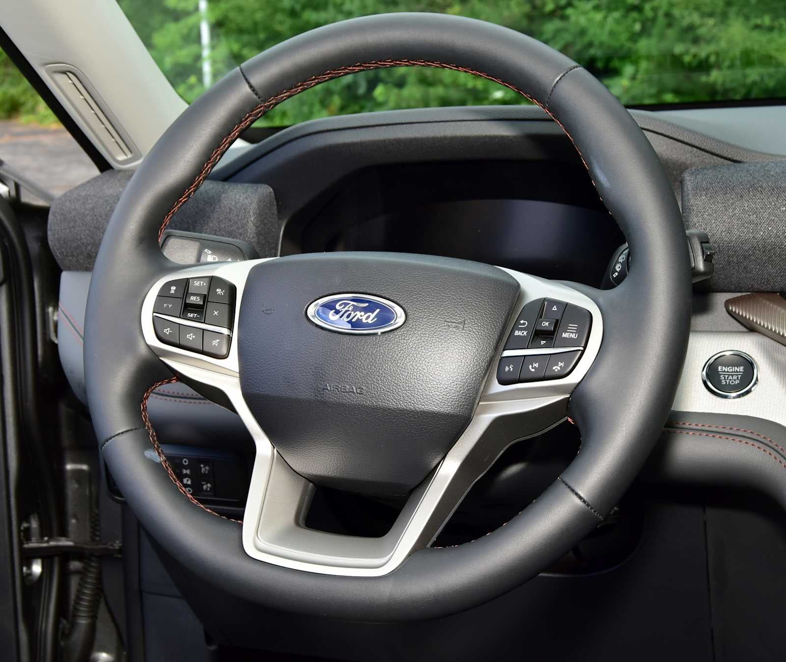2026 Ford Explorer Active w/200A Pkg