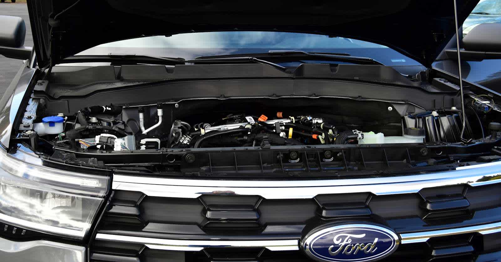 2026 Ford Explorer Active w/100A Pkg