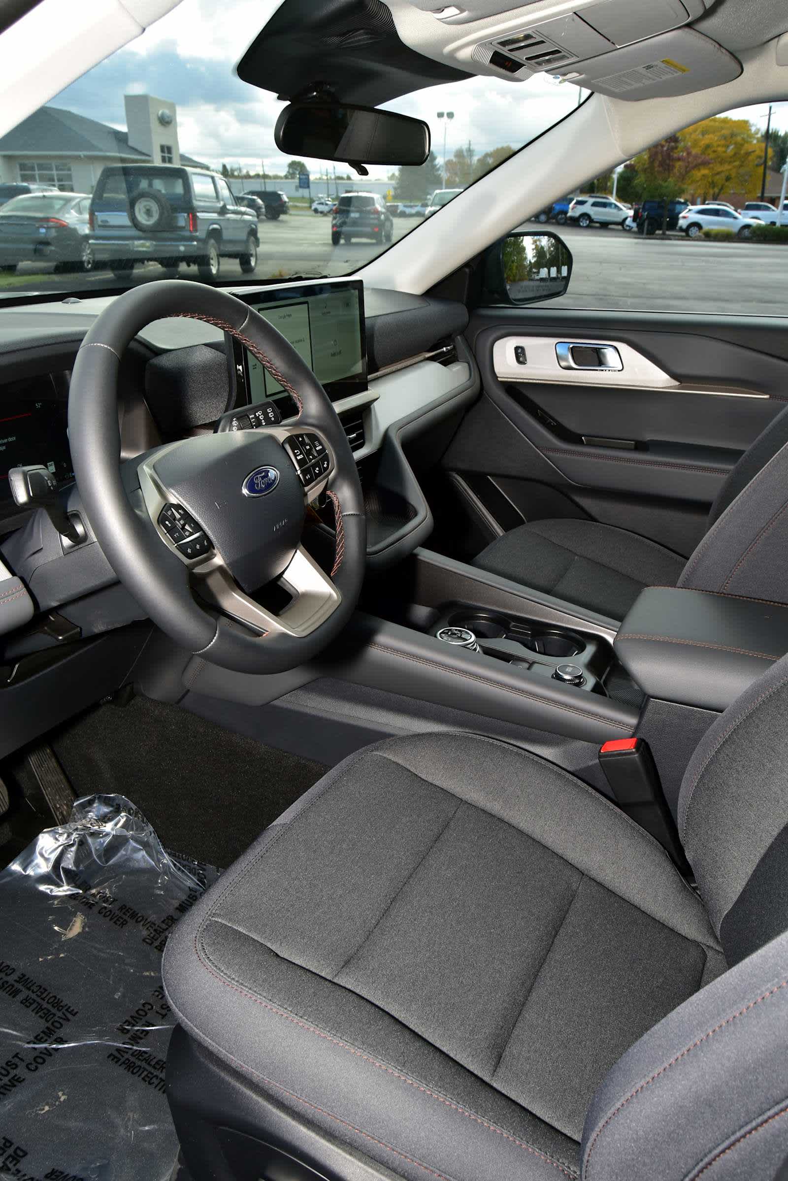 2026 Ford Explorer Active w/100A Pkg