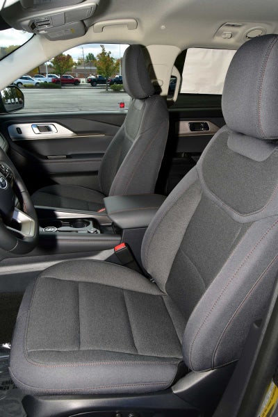 2026 Ford Explorer Active w/100A Pkg