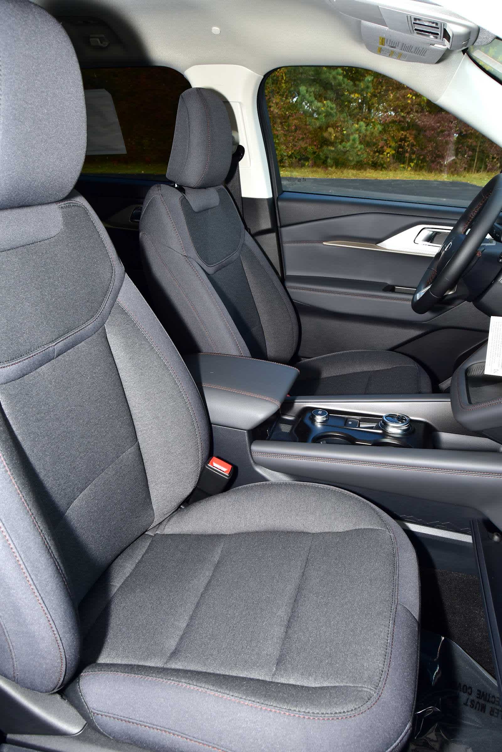 2026 Ford Explorer Active w/100A Pkg