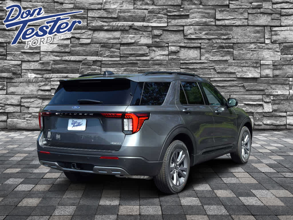 2026 Ford Explorer Active w/200A Pkg
