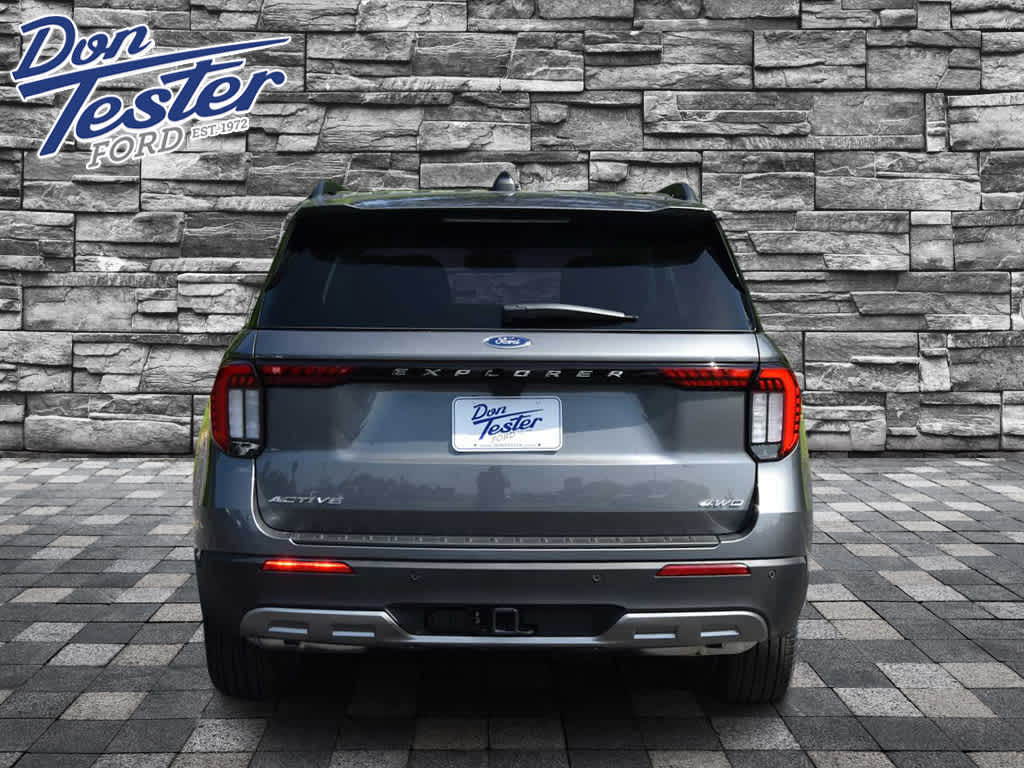 2026 Ford Explorer Active w/200A Pkg