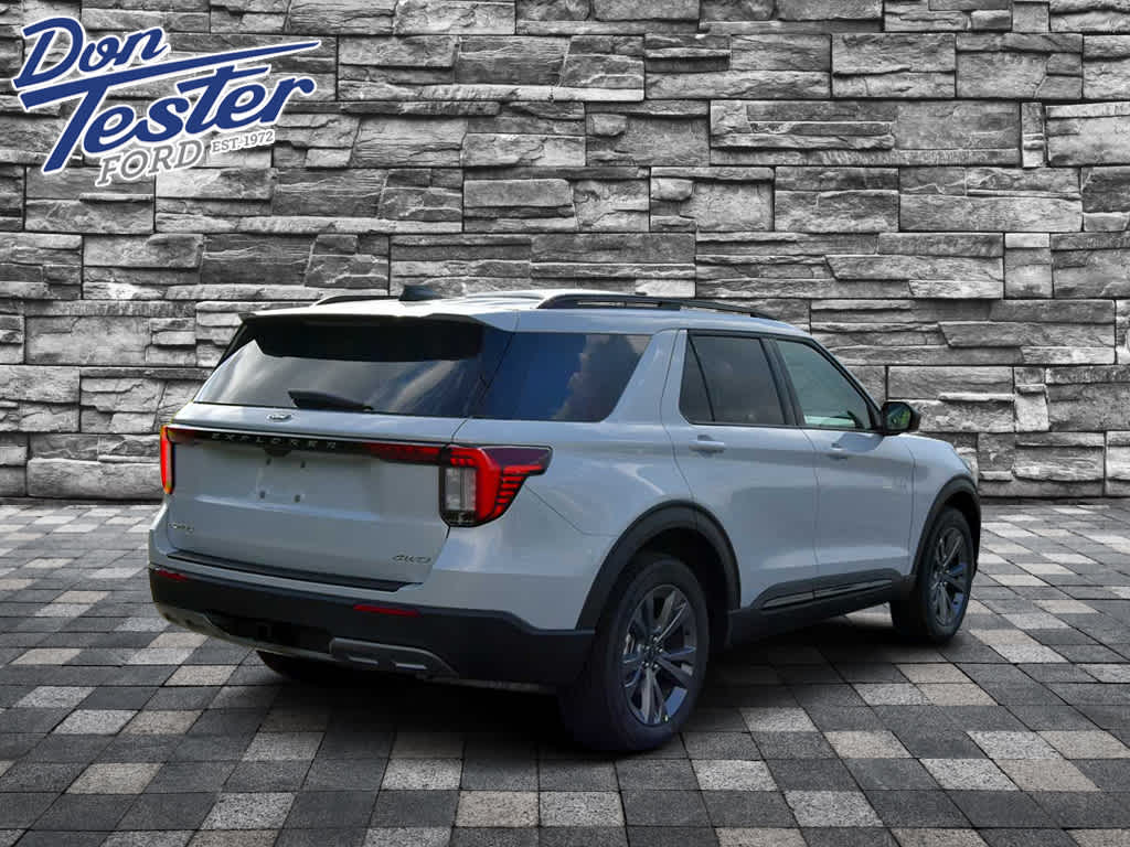 2026 Ford Explorer Active w/200A Pkg