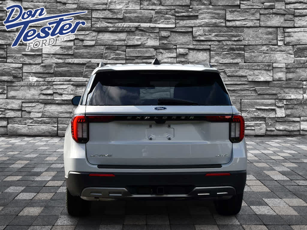 2026 Ford Explorer Active w/200A Pkg