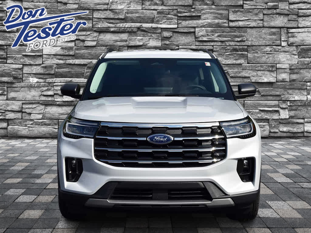 2026 Ford Explorer Active w/200A Pkg