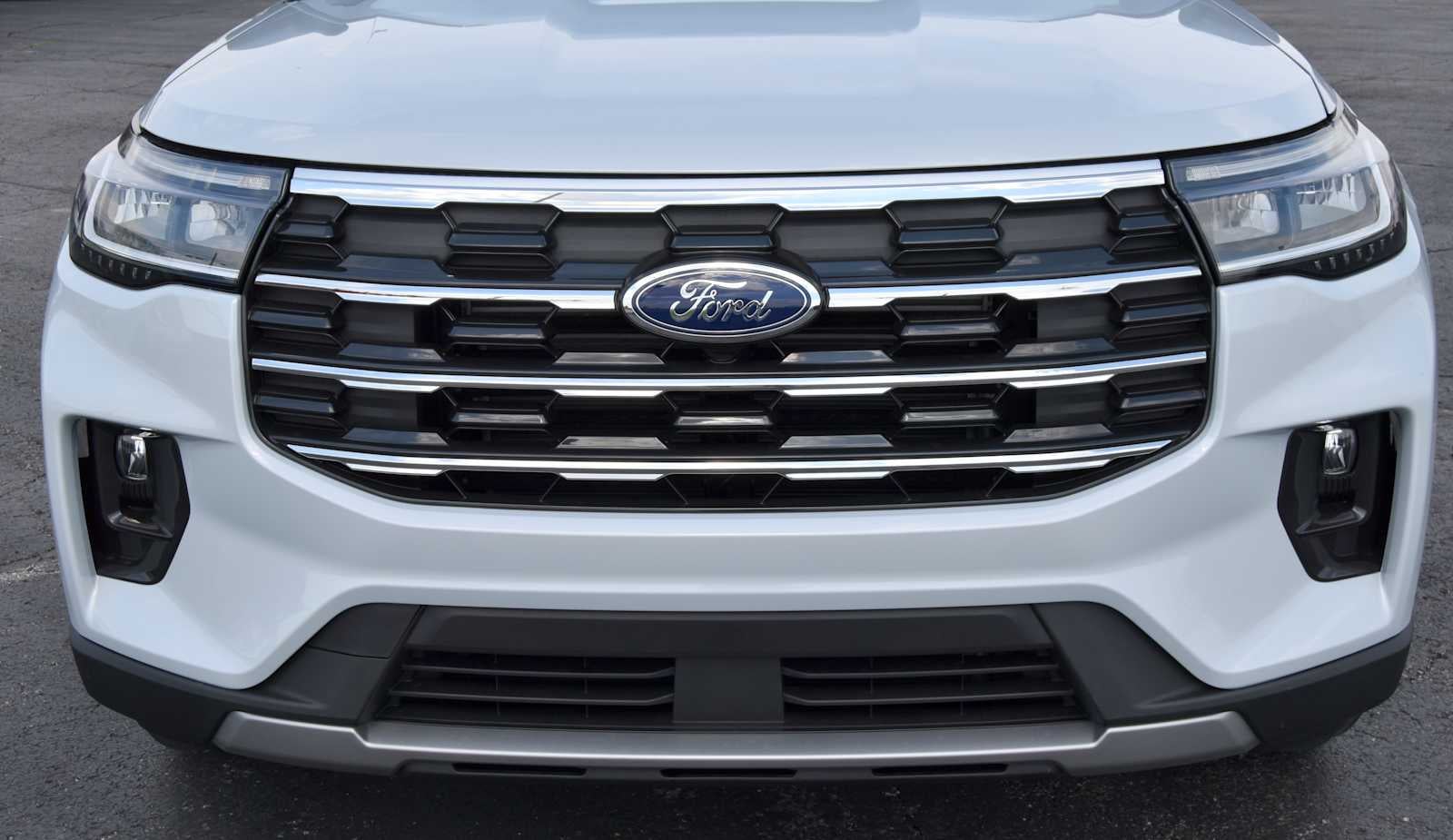 2026 Ford Explorer Active w/100A Pkg