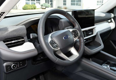 2026 Ford Explorer Active w/100A Pkg