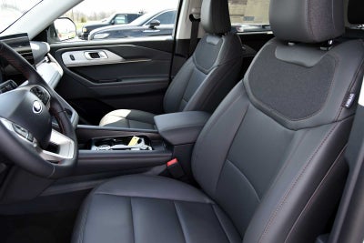 2026 Ford Explorer Active w/100A Pkg