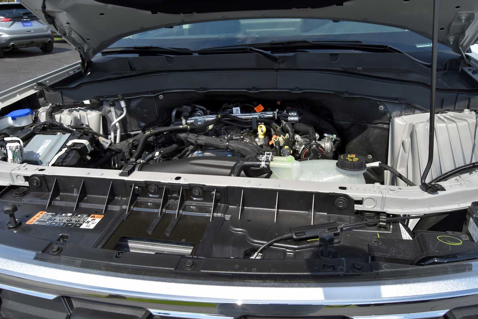 2026 Ford Explorer Active w/100A Pkg