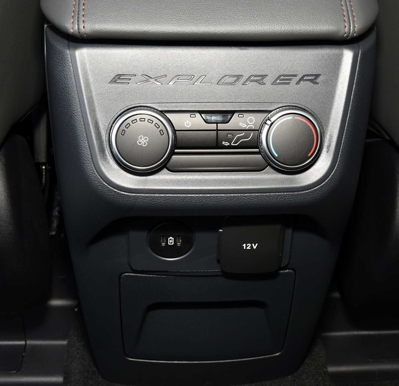 2026 Ford Explorer Active w/100A Pkg