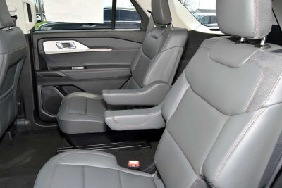 2026 Ford Explorer Active w/100A Pkg