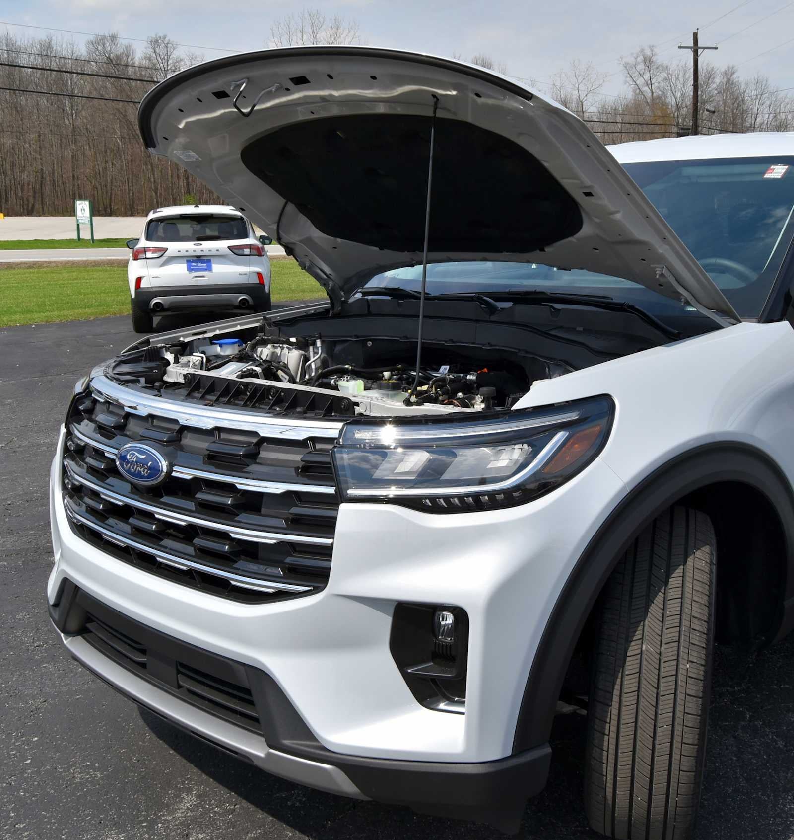 2026 Ford Explorer Active w/100A Pkg