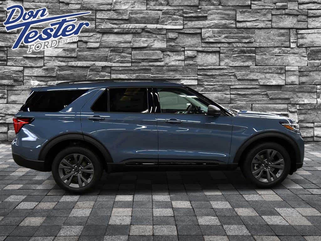 2026 Ford Explorer Active w/100A Pkg