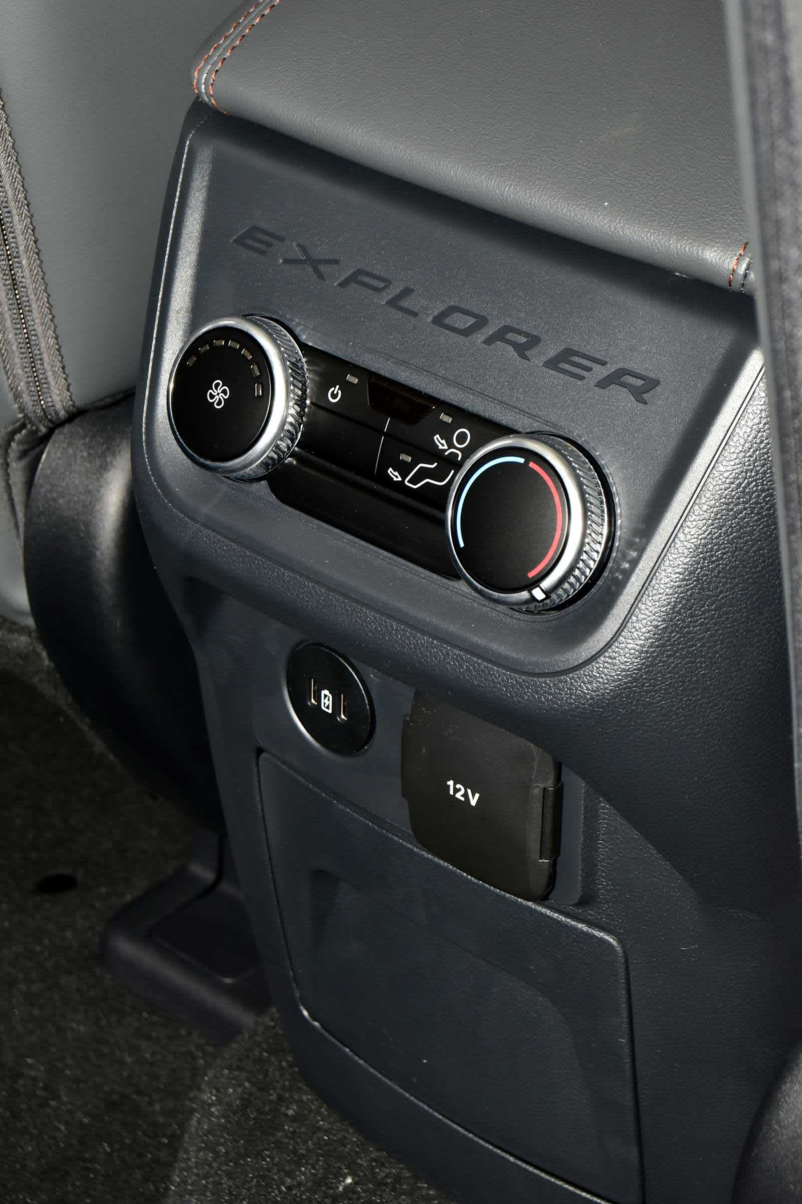 2026 Ford Explorer Active w/100A Pkg